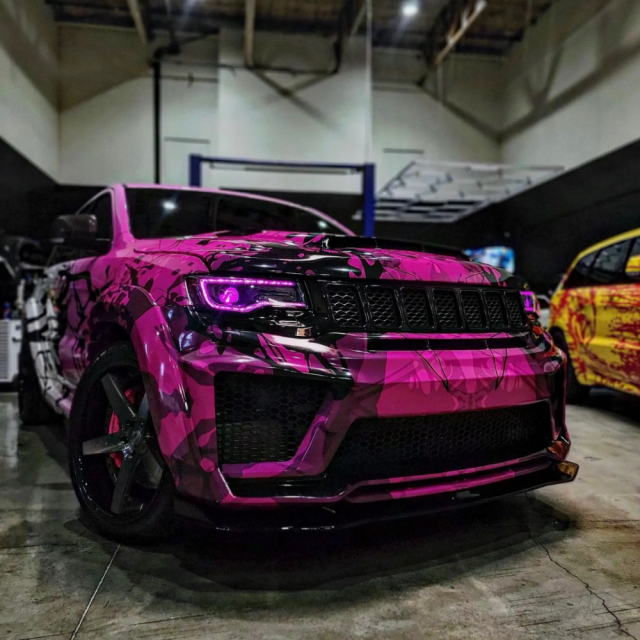 thumbnail image 2 of Speed Daddy LED DRL Projector Headlights For 2014-2016 Jeep Grand Cherokee - Chrome Housing, Clear Lens (Pair) 2 of 4